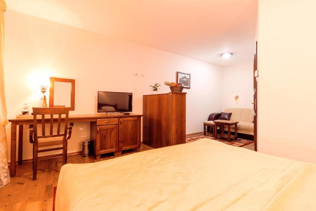Downtown Rooms Ni Buitenkant foto