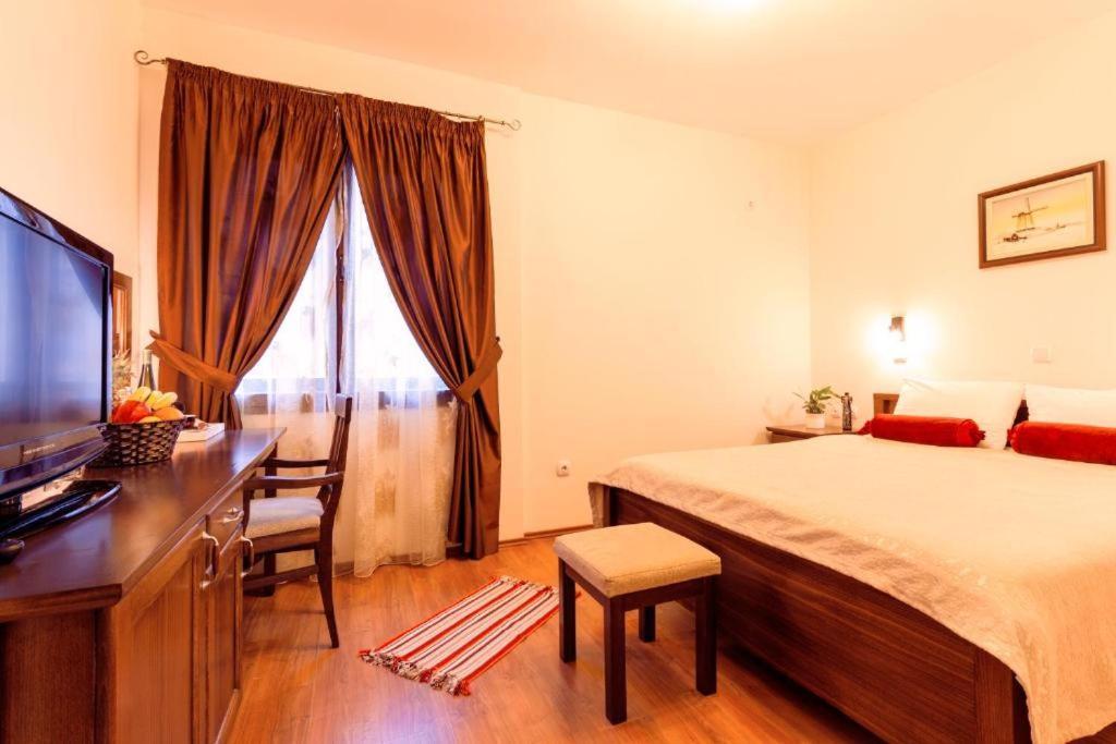 Downtown Rooms Ni Buitenkant foto