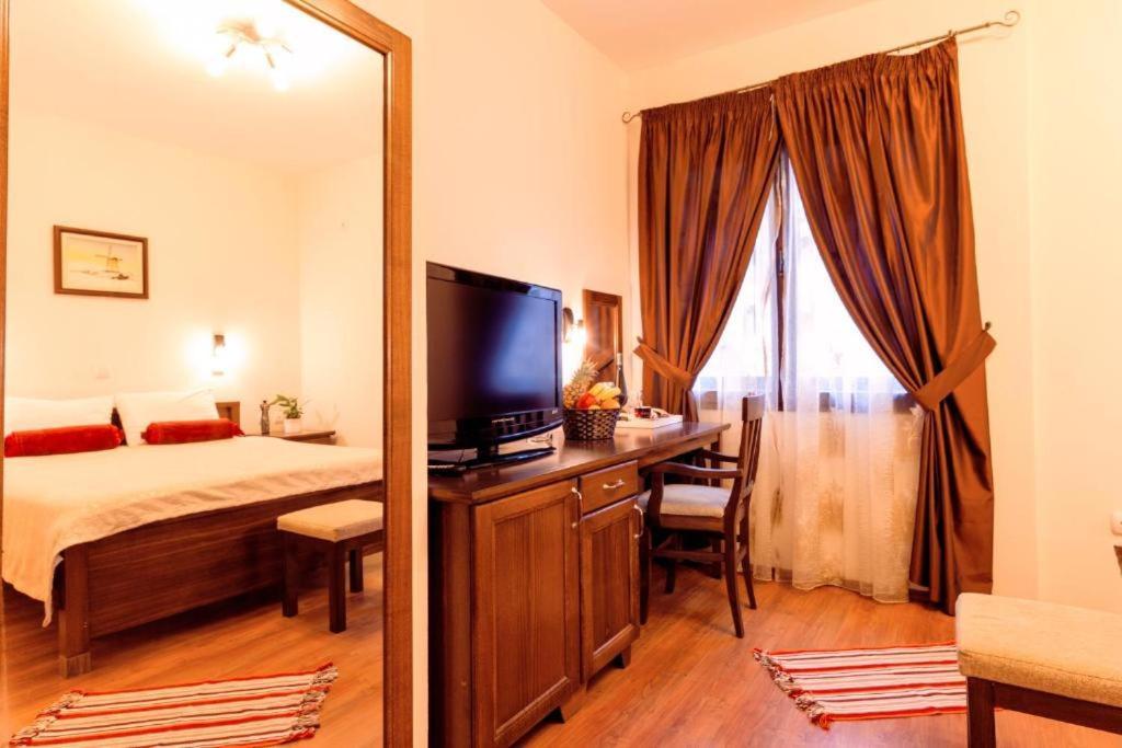Downtown Rooms Ni Buitenkant foto
