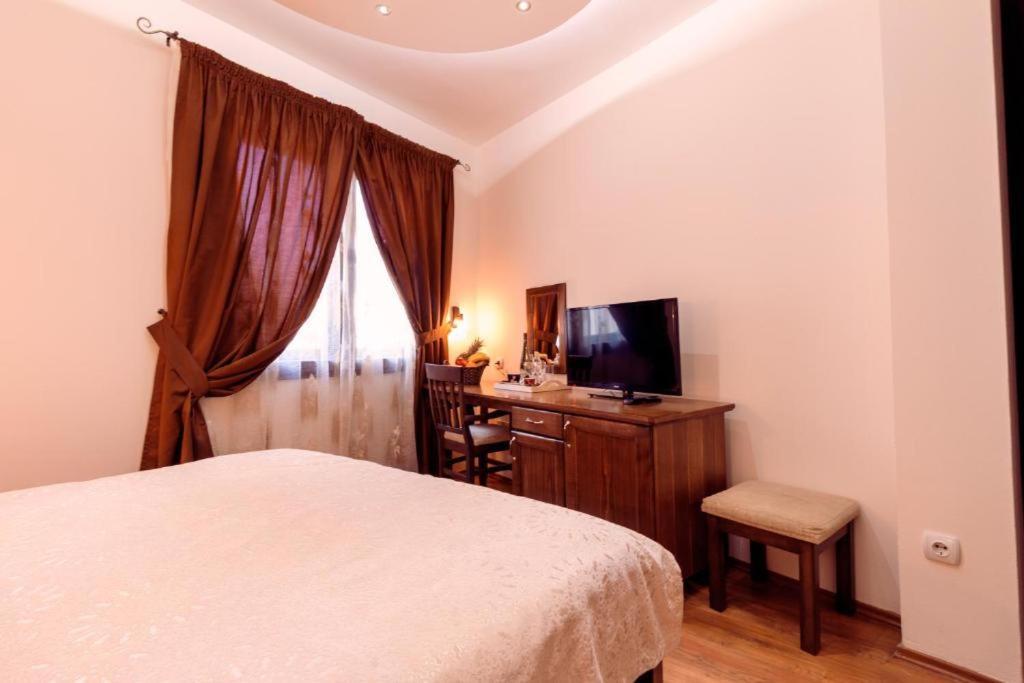 Downtown Rooms Ni Buitenkant foto